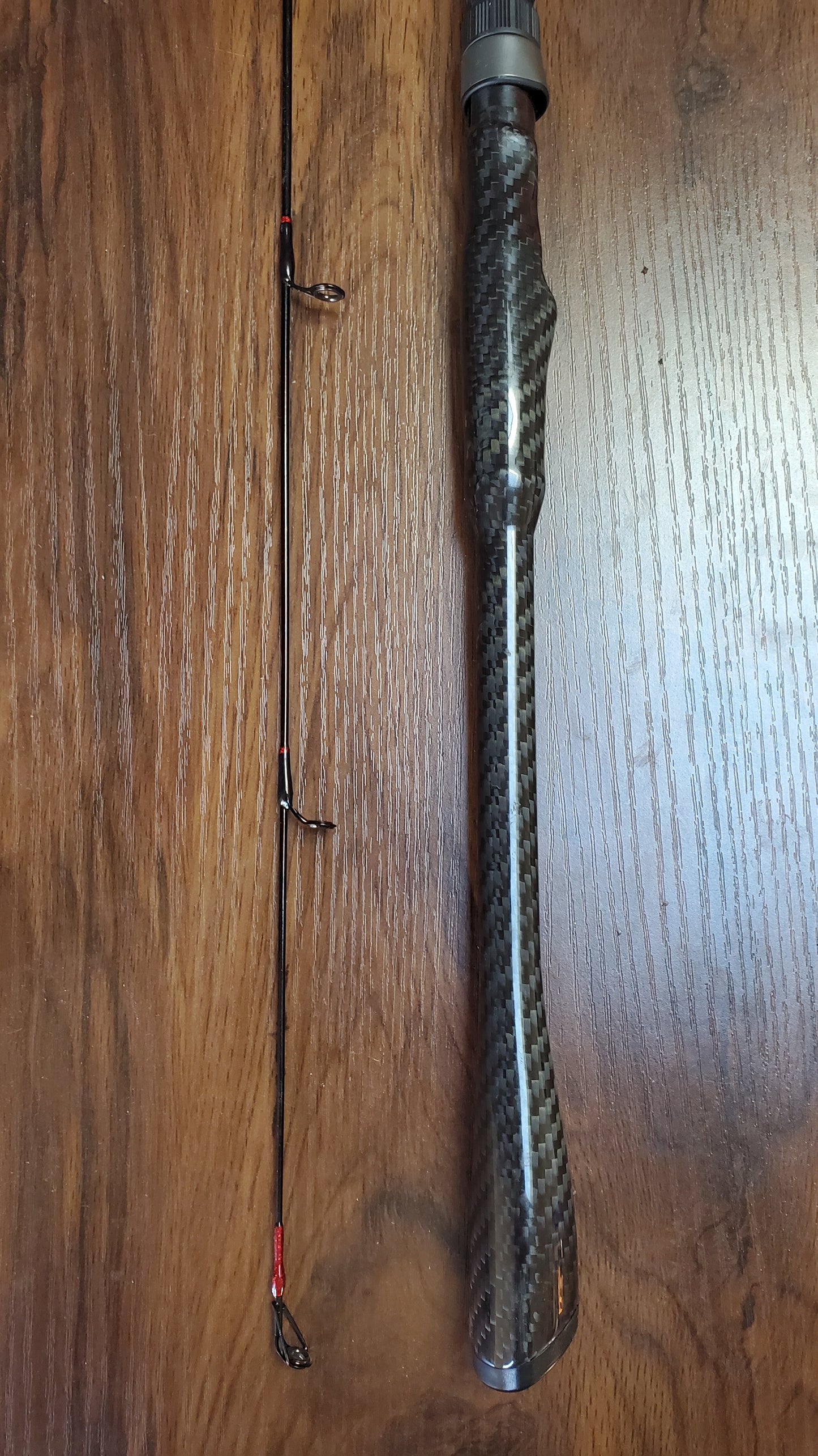 9' Light Spin Rod Red